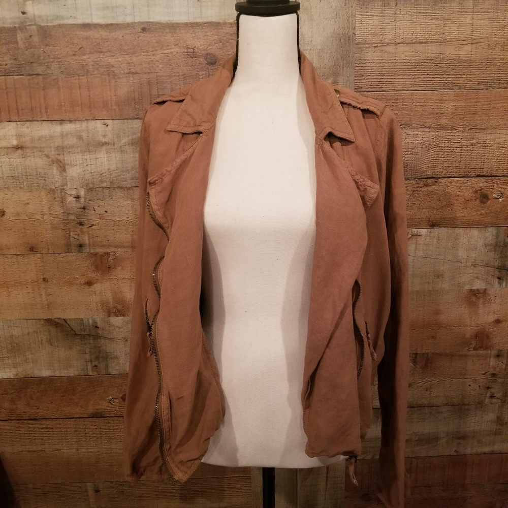 Like new Lucky Brand XL light weight jacket